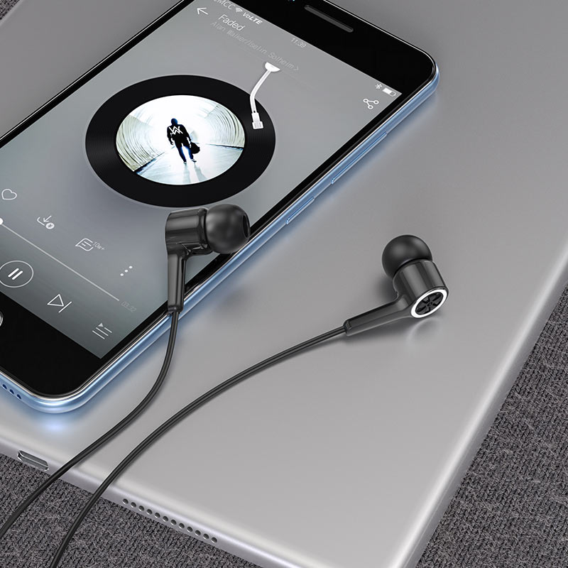 Wired earphones 3.5mm “M104 Gamble" with mic - HOCO